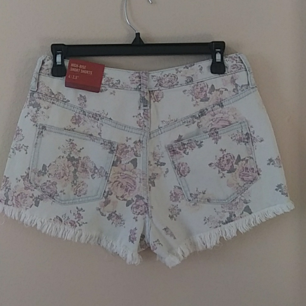 Mossimo supply co highrise short - Picture 2 of 4